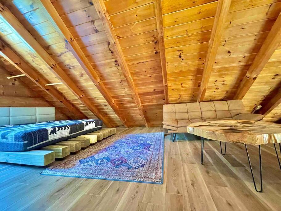 Modern Lake Side Nest• Hotub Fenced Yard King Beds Sevierville Εξωτερικό φωτογραφία
