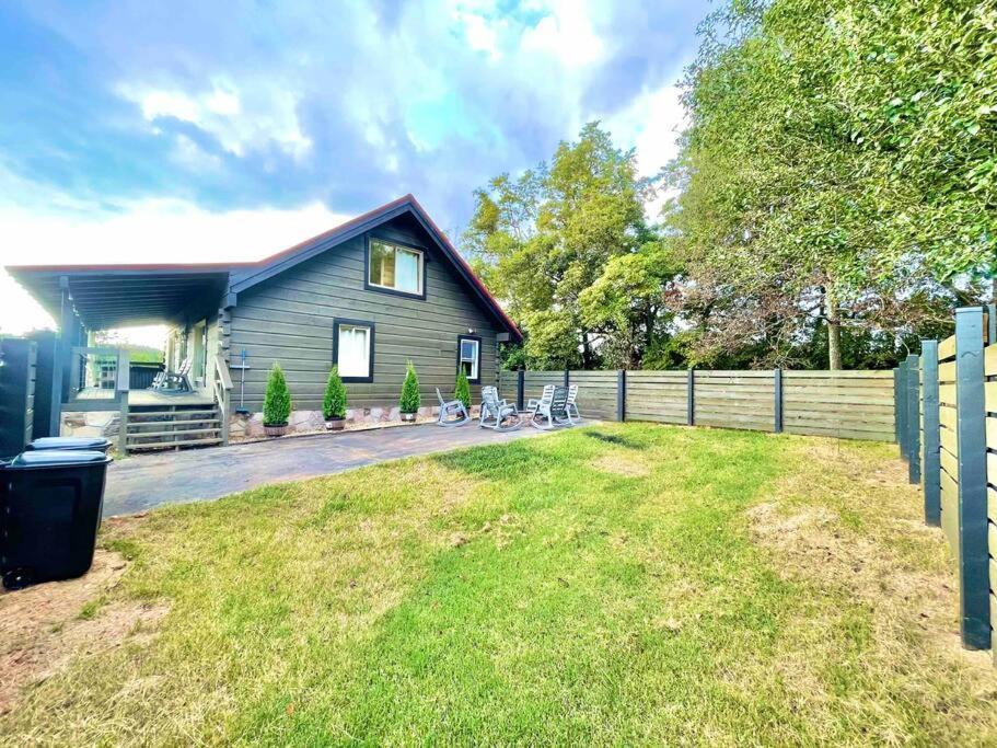 Modern Lake Side Nest• Hotub Fenced Yard King Beds Sevierville Εξωτερικό φωτογραφία